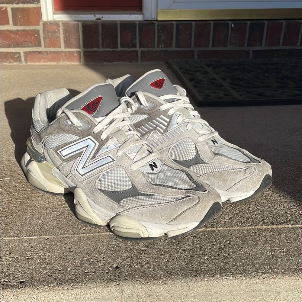 New Balance 9060 Athletic Shoes